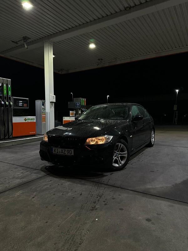 Schwarz Gebraucht 2009 BMW 318 M Sport Limousine | 4.000 € (Superpreis) - Bild 1/4