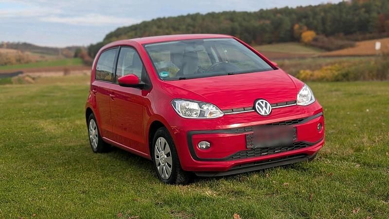 Rot Gebraucht 2018 VW up! Kleinwagen | 7.200 € (Guter Preis) - Bild 1/4