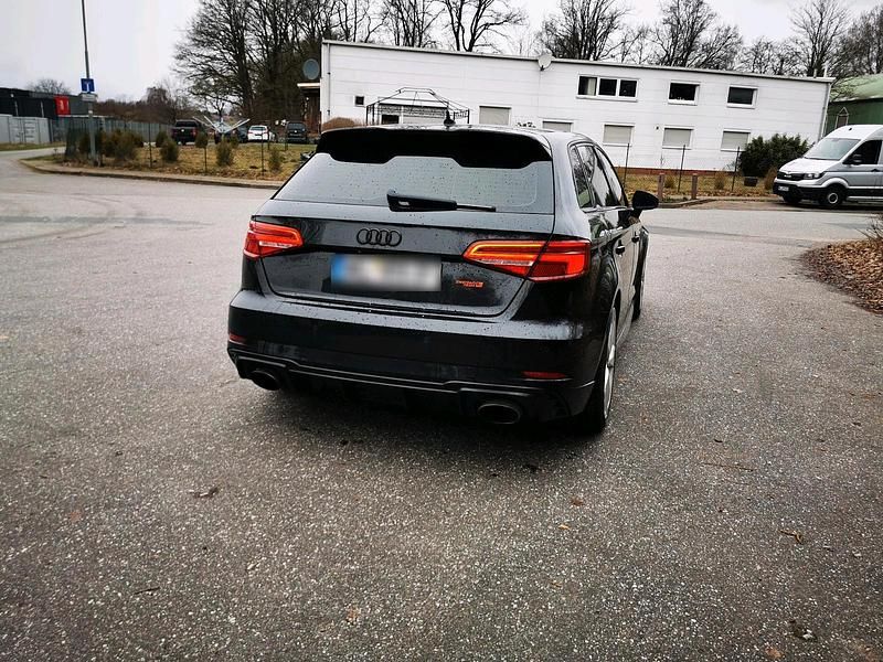 Gebraucht Audi RS3 400 PS (294 kW) 2018 Schwarz Limousine