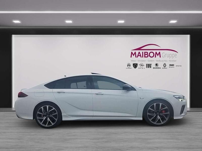 Gebraucht Opel Insignia 230 PS (169 kW) 2021 Schneeweiss/summitwhite/arctic Limousine