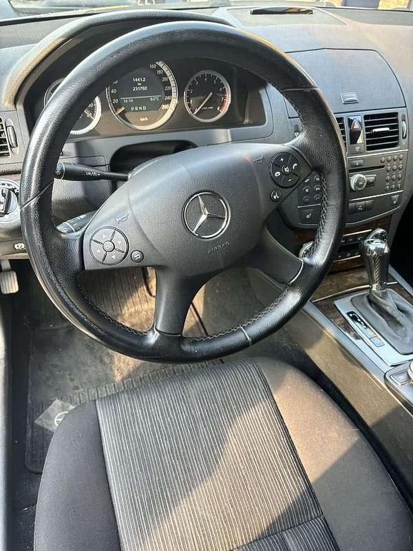 Gebraucht Mercedes C200 Elegance 184 PS (135 kW) 2007 Limousine