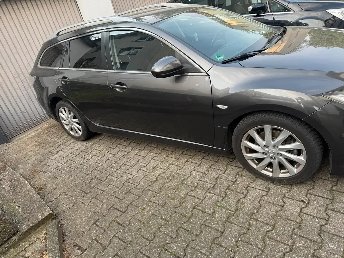 Gebraucht Mazda 6 163 PS (119 kW) 2010 Grau Kombi