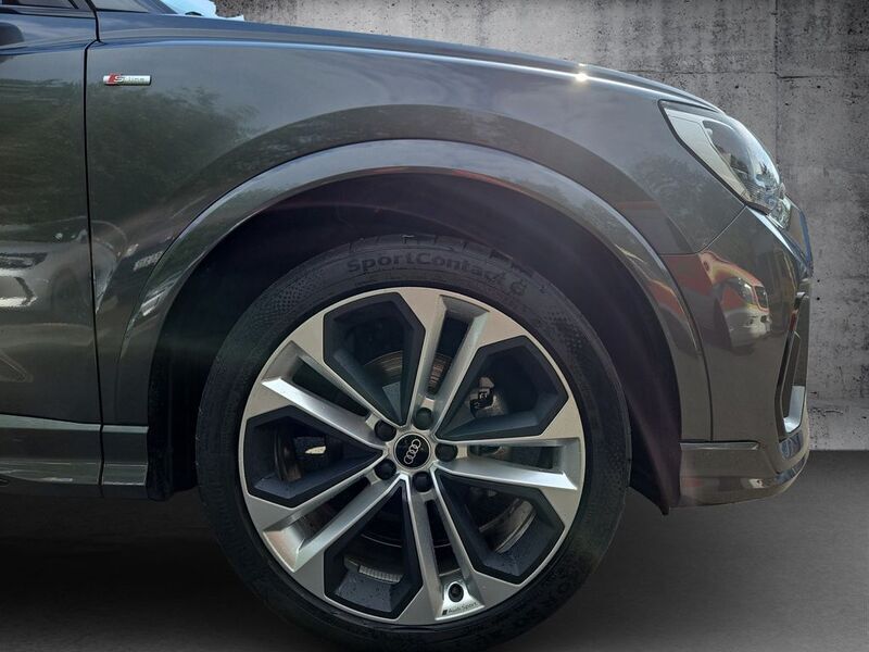 Gebraucht Audi Q3 S-Line 150 PS (110 kW) 2023 Grau SUV