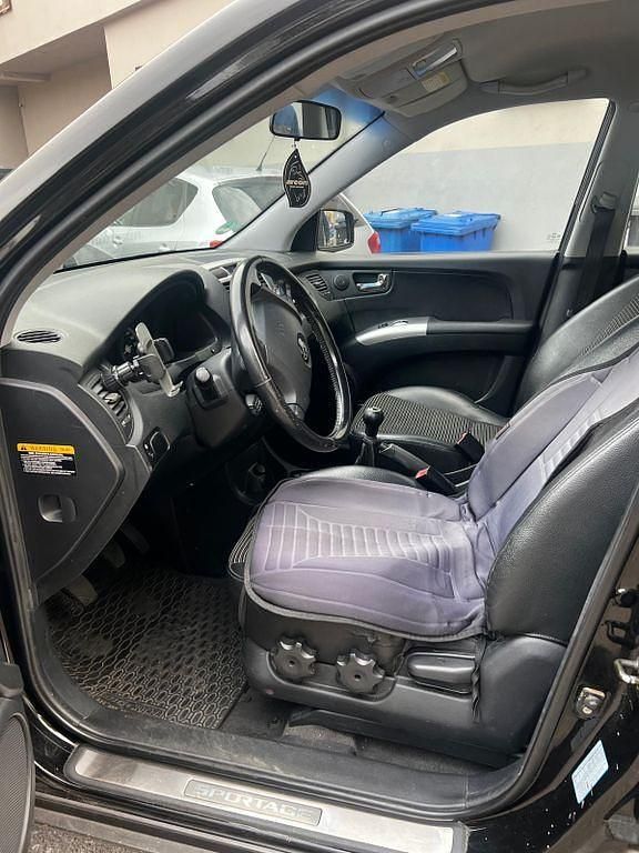 Schwarz Gebraucht 2006 Kia Sportage LX SUV | 3.500 € (Etwas zu teuer) - Bild 1/4