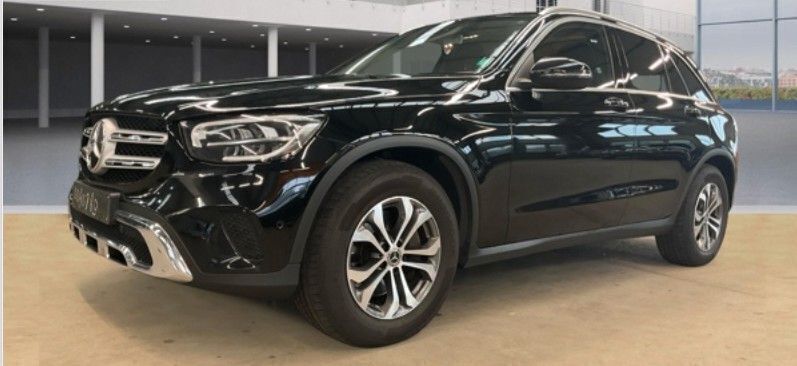 Schwarz Gebraucht 2020 Mercedes GLC220 SUV | 25.890 € (Guter Preis) - Bild 1/4