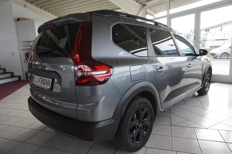 Gebraucht Dacia Jogger Extreme 140 PS (102 kW) 2025 Dolomitgrau Van / Kleinbus