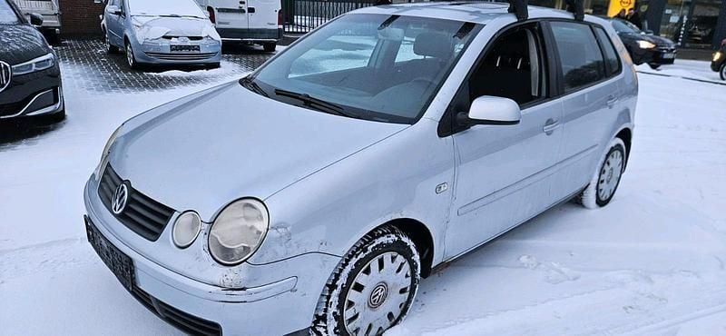 Gebraucht VW Polo 75 PS (55 kW) 2004 Silber Kleinwagen
