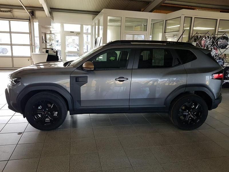 Second-hand Dacia Duster 120 CP (88 kW) 2026 Gri SUV