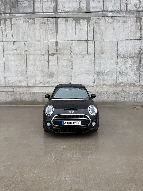Gebraucht Mini Cooper S 192 PS (141 kW) 2016 Schwarz Kleinwagen