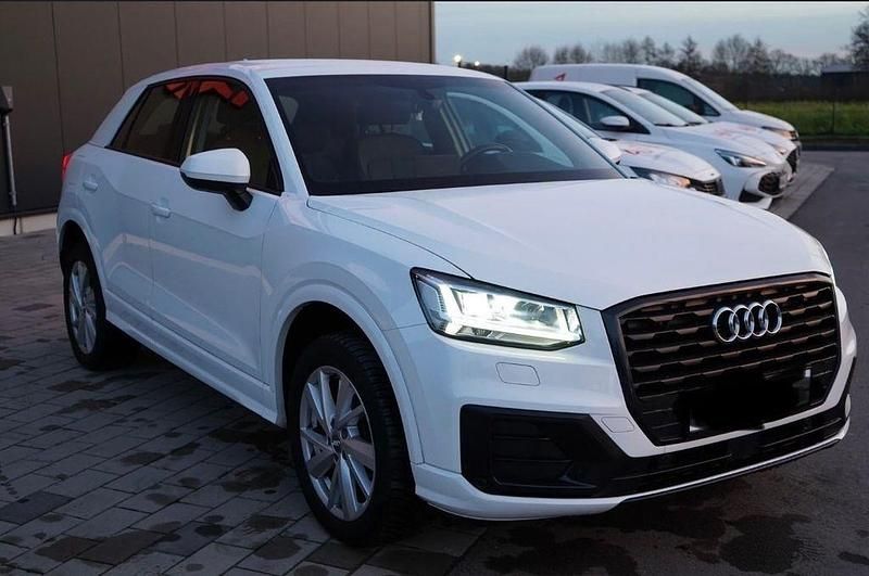 Gebraucht Audi Q2 Design 116 PS (85 kW) 2018 Weiß SUV