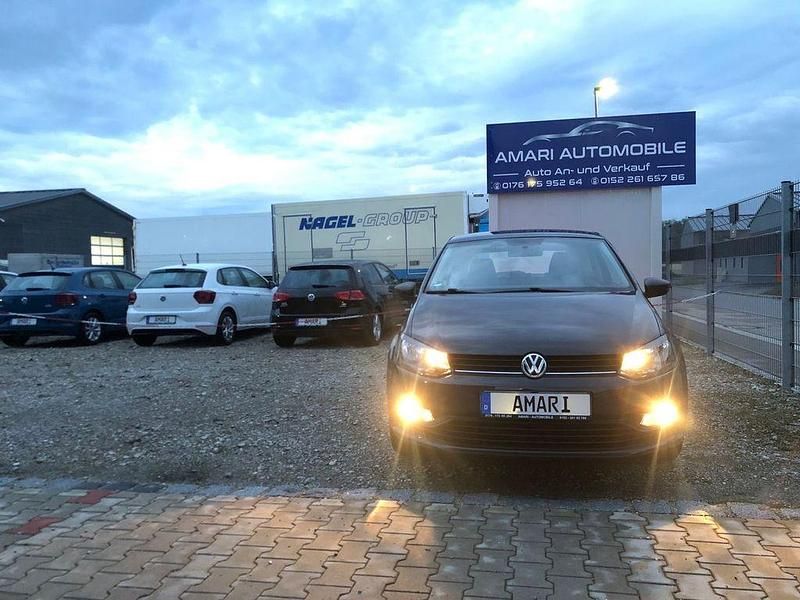 Grau Gebraucht 2016 VW Polo Trendline Kleinwagen | 6.800 € (Guter Preis) - Bild 1/4