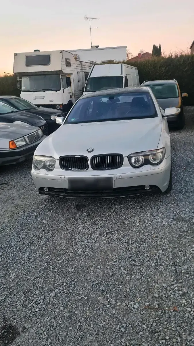 Gebraucht BMW 745 333 PS (244 kW) 2001 Grau Limousine