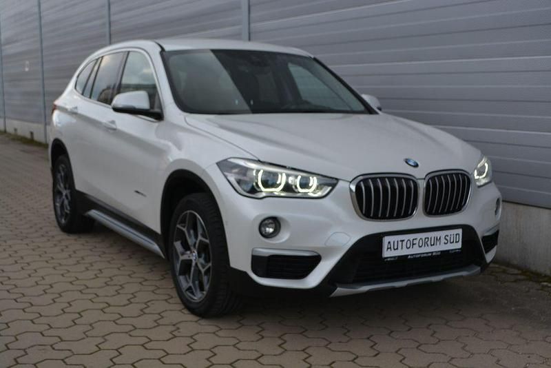 Weiß Gebraucht 2015 BMW X1 xLine SUV | 15.690 € (Etwas zu teuer) - Bild 1/4