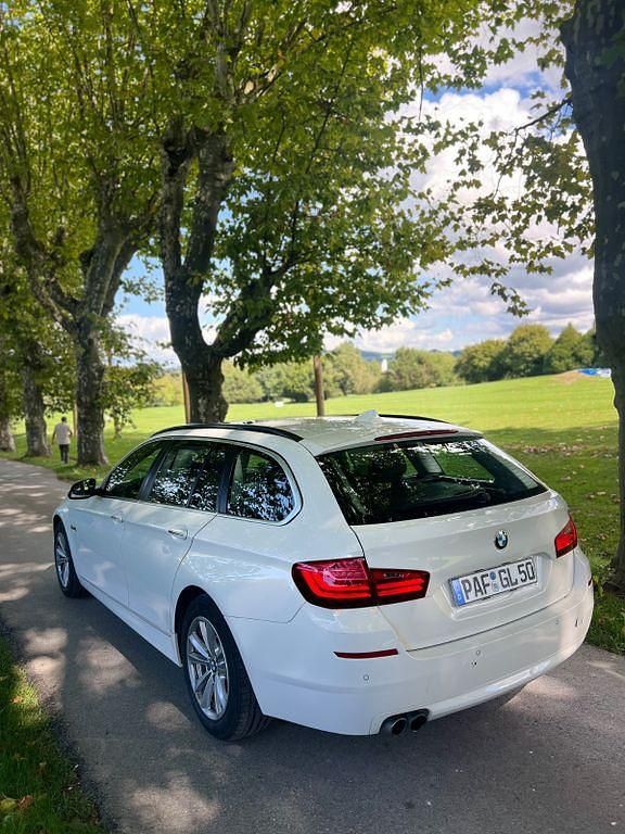 Second-hand BMW 02 190 CP (139 kW) 2016 Alb Berlinǎ