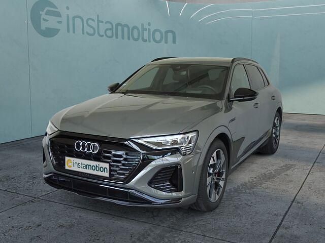 Gebraucht Audi Q8 S-Line 340 PS (250 kW) 2023 Grau SUV