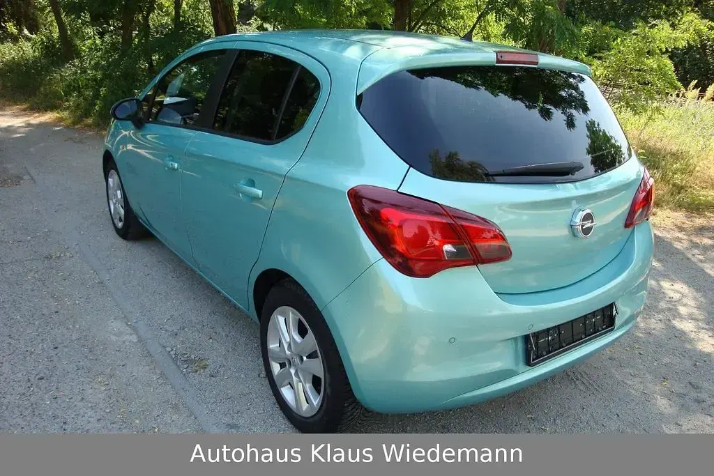Gebraucht Opel Corsa Color Edition 90 PS (66 kW) 2015 Grün Kleinwagen