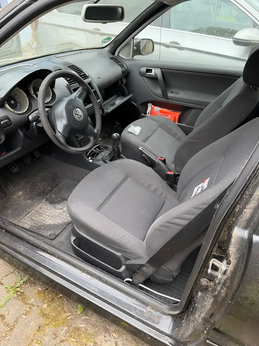 Używany VW Polo 60 KM (44 kW) 2000 Czarny Hatchback
