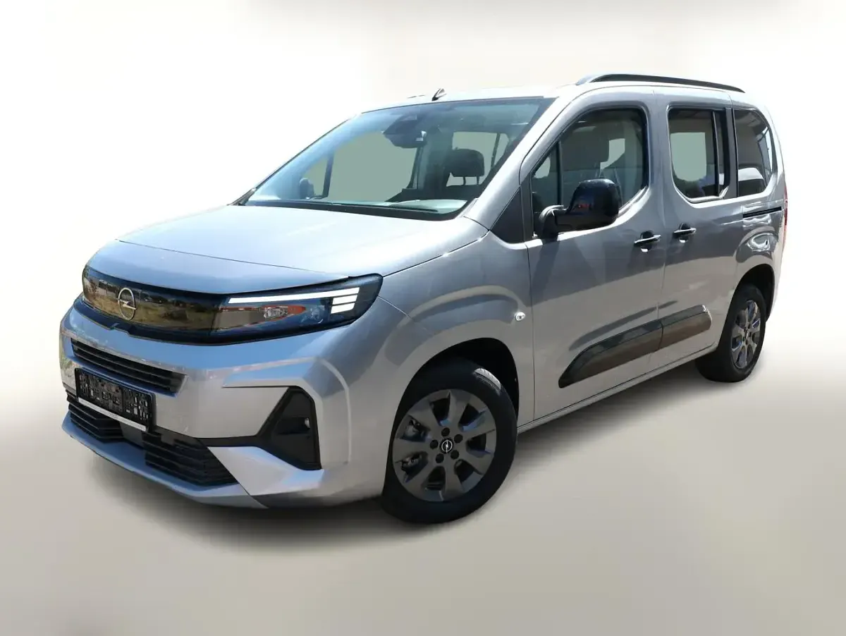 Gebraucht Opel Combo 131 PS (96 kW) 2026 Van / Kleinbus