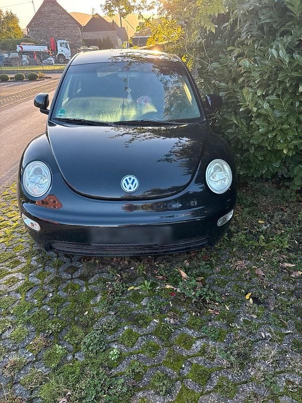 Schwarz Gebraucht 2000 VW Beetle Kleinwagen | 1.500 € - Bild 1/4