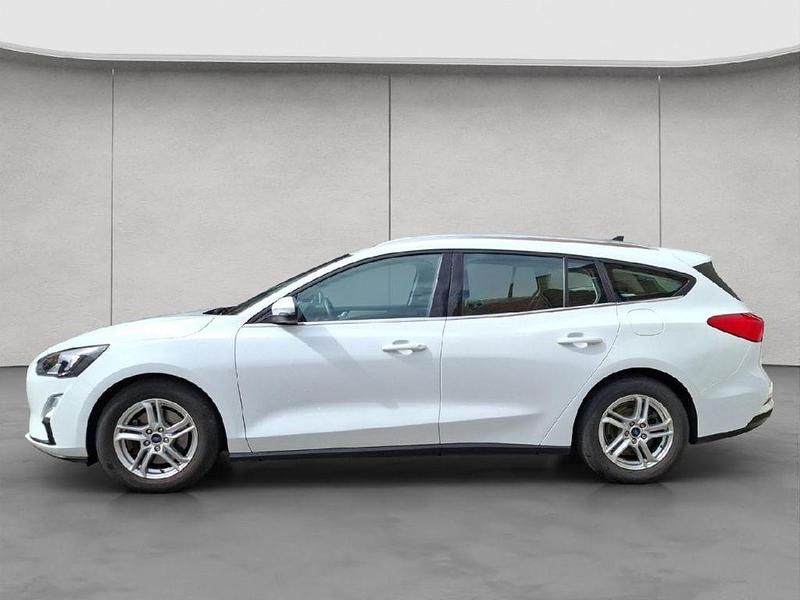 Gebraucht Ford Focus 125 PS (91 kW) 2021 Frostweiß Kombi