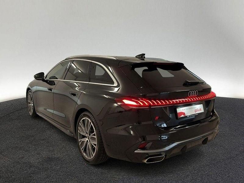 Gebraucht Audi A5 Ambiente 204 PS (150 kW) 2025 Mythosschwarz metallic Coupé