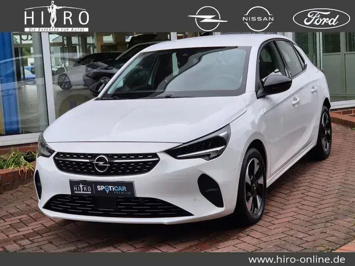 Jade weiss Gebraucht 2023 Opel Corsa-e Elegance Kleinwagen | 18.990 € (Fairer Preis) - Bild 1/4
