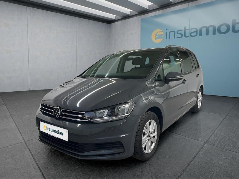 Grau Gebraucht 2024 VW Touran Van / Kleinbus | 32.849 € (Fairer Preis) - Bild 1/4