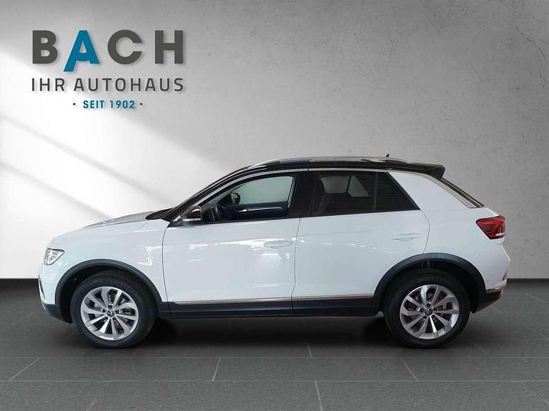 Gebraucht VW T-Roc Style 150 PS (110 kW) 2023 Pure white schwarz SUV