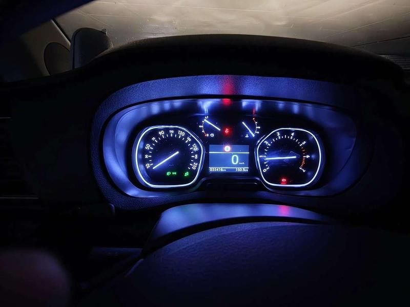 Grau Gebraucht 2023 Toyota Proace Verso Executive Kombi | 48.900 € - Bild 1/4