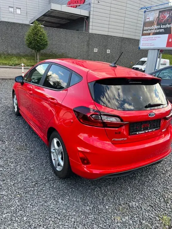 Gebraucht Ford Fiesta ST-Line X 125 PS (91 kW) 2022 Rot Kleinwagen