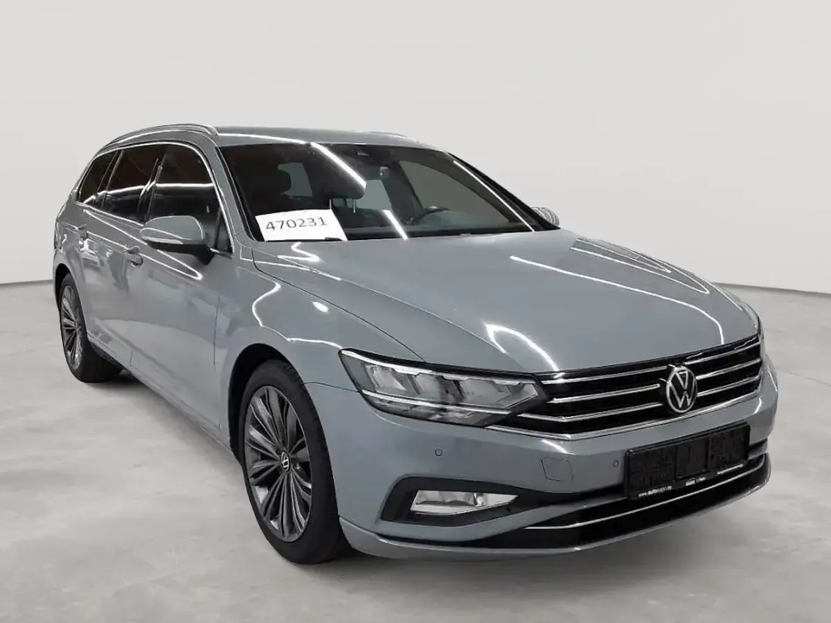Gebraucht VW Passat Business 150 PS (110 kW) 2022 Kombi
