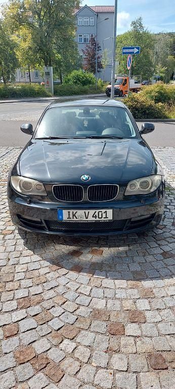 Schwarz Gebraucht 2009 BMW 120 Kleinwagen | 4.500 € (Guter Preis) - Bild 1/4
