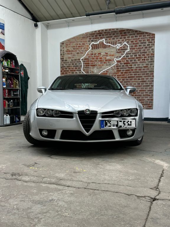Silber Gebraucht 2006 Alfa Romeo Brera Coupé | 22.950 € - Bild 1/4