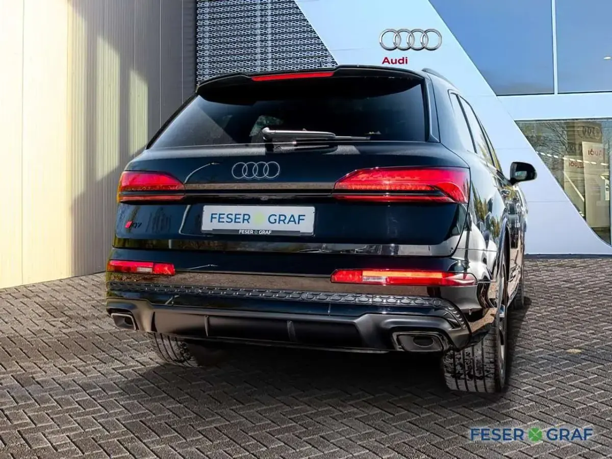 Gebraucht Audi Q7 S-Line 286 PS (210 kW) 2025 Mythosschwarz metallic SUV