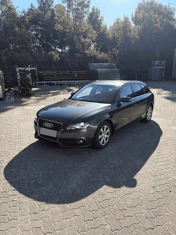 Schwarz Gebraucht 2009 Audi A4 Kombi | 5.300 € (Fairer Preis) - Bild 1/4