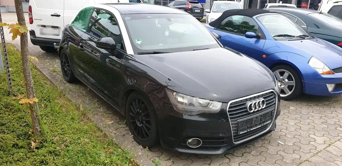 Gebraucht Audi A1 105 PS (77 kW) 2011 Schwarz Kleinwagen