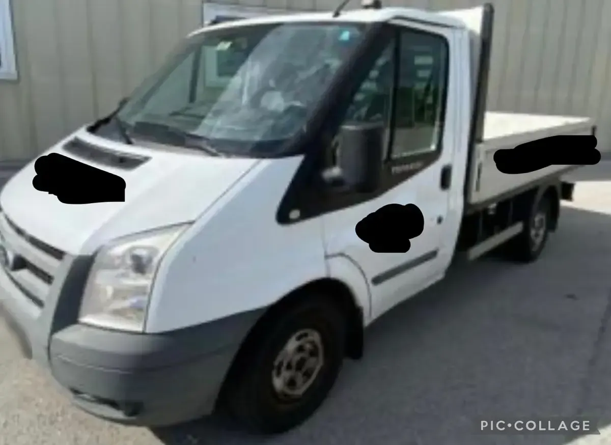 Second-hand Ford Transit 86 CP (63 kW) 2008 Alb Monovolum