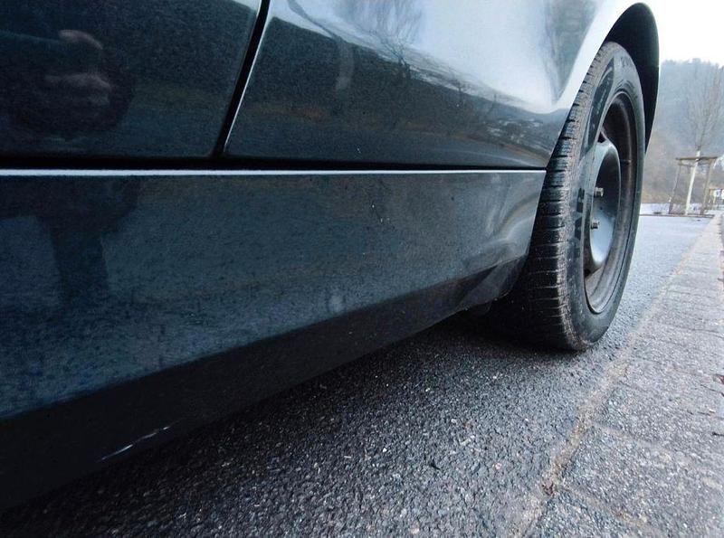 Gebraucht BMW 120 Performance 170 PS (125 kW) 2011 Schwarz Kleinwagen