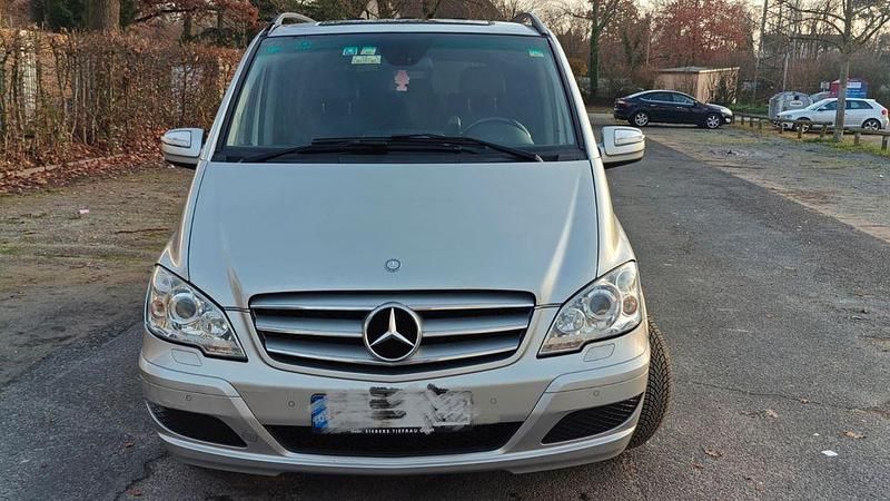 Gebraucht Mercedes Viano 224 PS (164 kW) 2012 Silber Van / Kleinbus