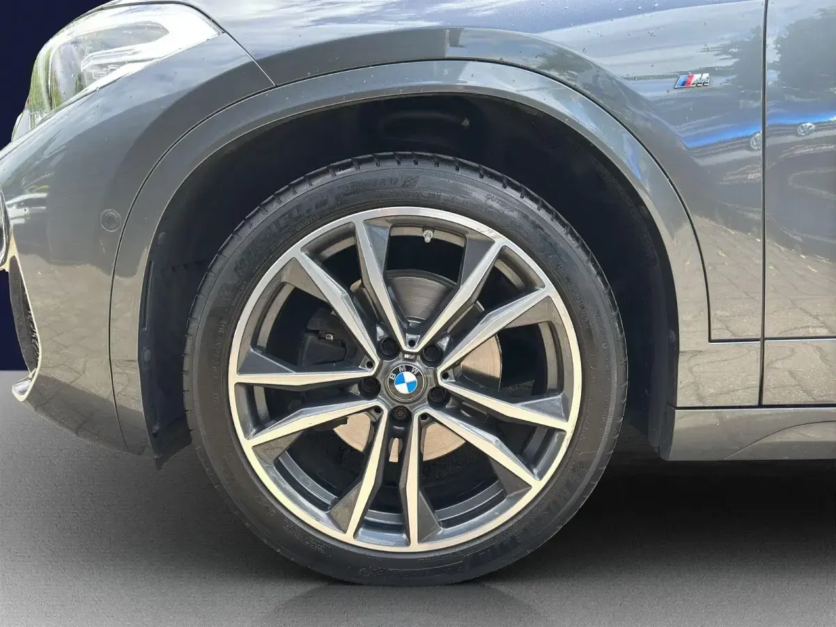 Gebraucht BMW X2 M Sport 150 PS (110 kW) 2021 Grau SUV