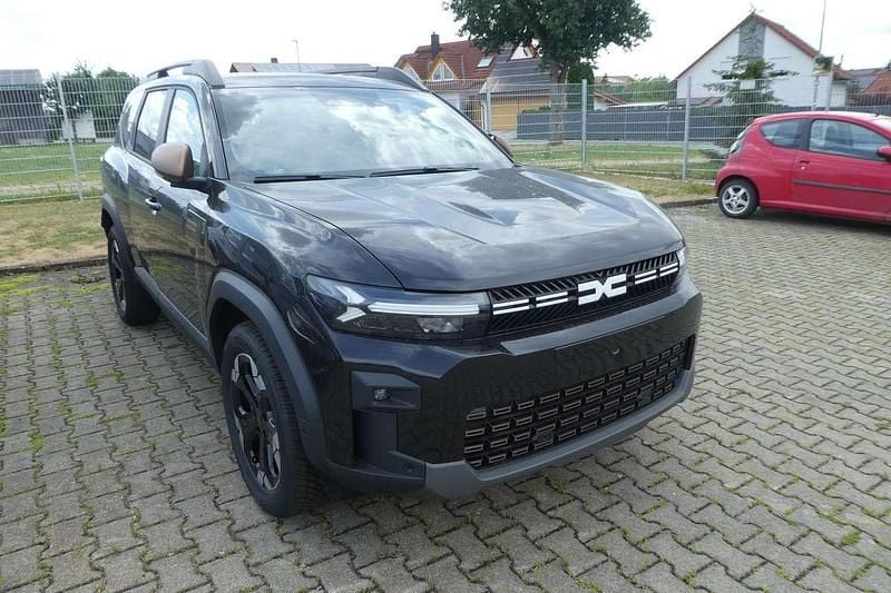 Schwarz Neu 2025 Dacia Bigster Extreme SUV | 33.990 € (Fairer Preis) - Bild 1/4