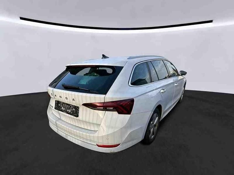 Gebraucht Skoda Octavia Style 150 PS (110 kW) 2022 Weiß Kombi