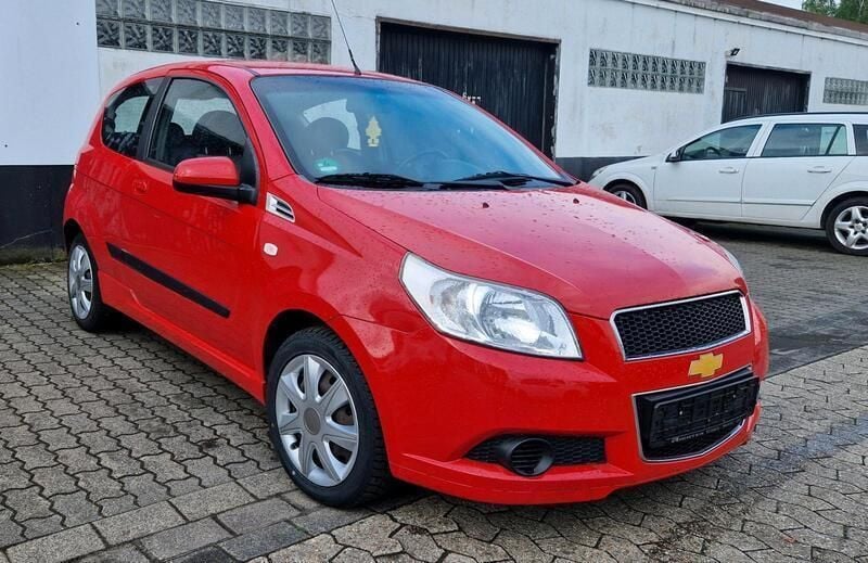 Rot Gebraucht 2010 Chevrolet Aveo Kleinwagen | 1.600 € (Superpreis) - Bild 1/4
