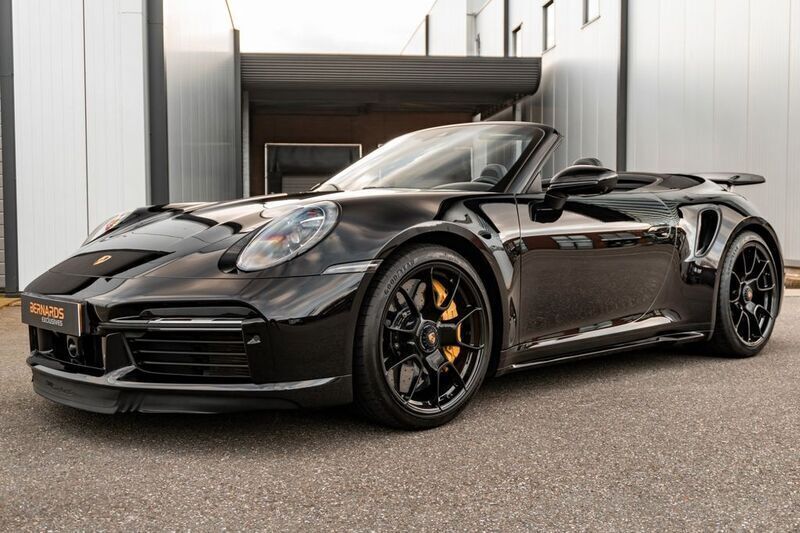 Schwarz Gebraucht 2020 Porsche 911 Turbo S Cabriolet Cabrio | 194.950 € (Fairer Preis) - Bild 1/4