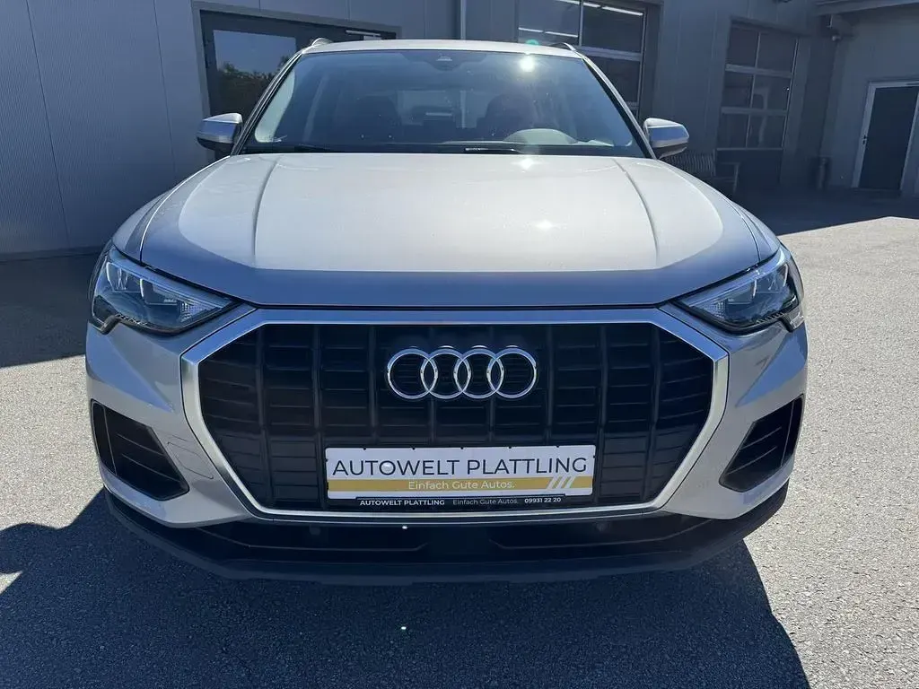 Gebraucht Audi Q3 Basis 150 PS (110 kW) 2020 Silber SUV
