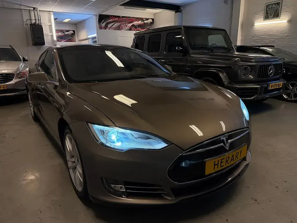 Gebraucht Tesla Model S 311 kW (423 PS) 2016 Grau Kleinwagen