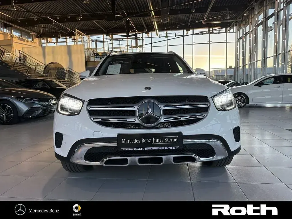 Gebraucht Mercedes GLC300e 320 PS (235 kW) 2020 Weiß SUV