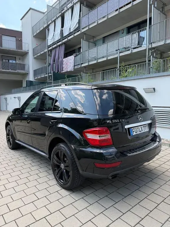 Gebraucht Mercedes ML350 224 PS (164 kW) 2009 Schwarz SUV