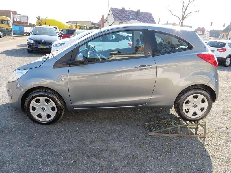 Gebraucht Ford Ka Champions Edition 69 PS (50 kW) 2012 Grau Kleinwagen