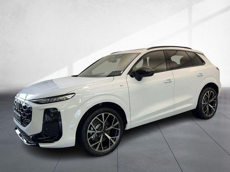 Neu Audi Q3 Sport 204 PS (150 kW) 2025 Weiß SUV